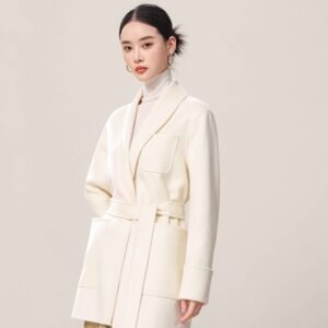 Wholesale White Short Cashmere Coat Manufacturers